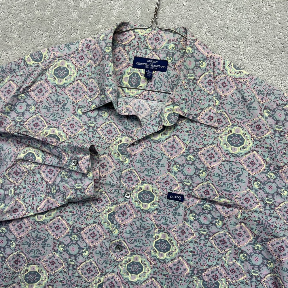 VINTAGE Guess by Georges Marciano Shirt Mens Large Button Down Geometric Pastel‎